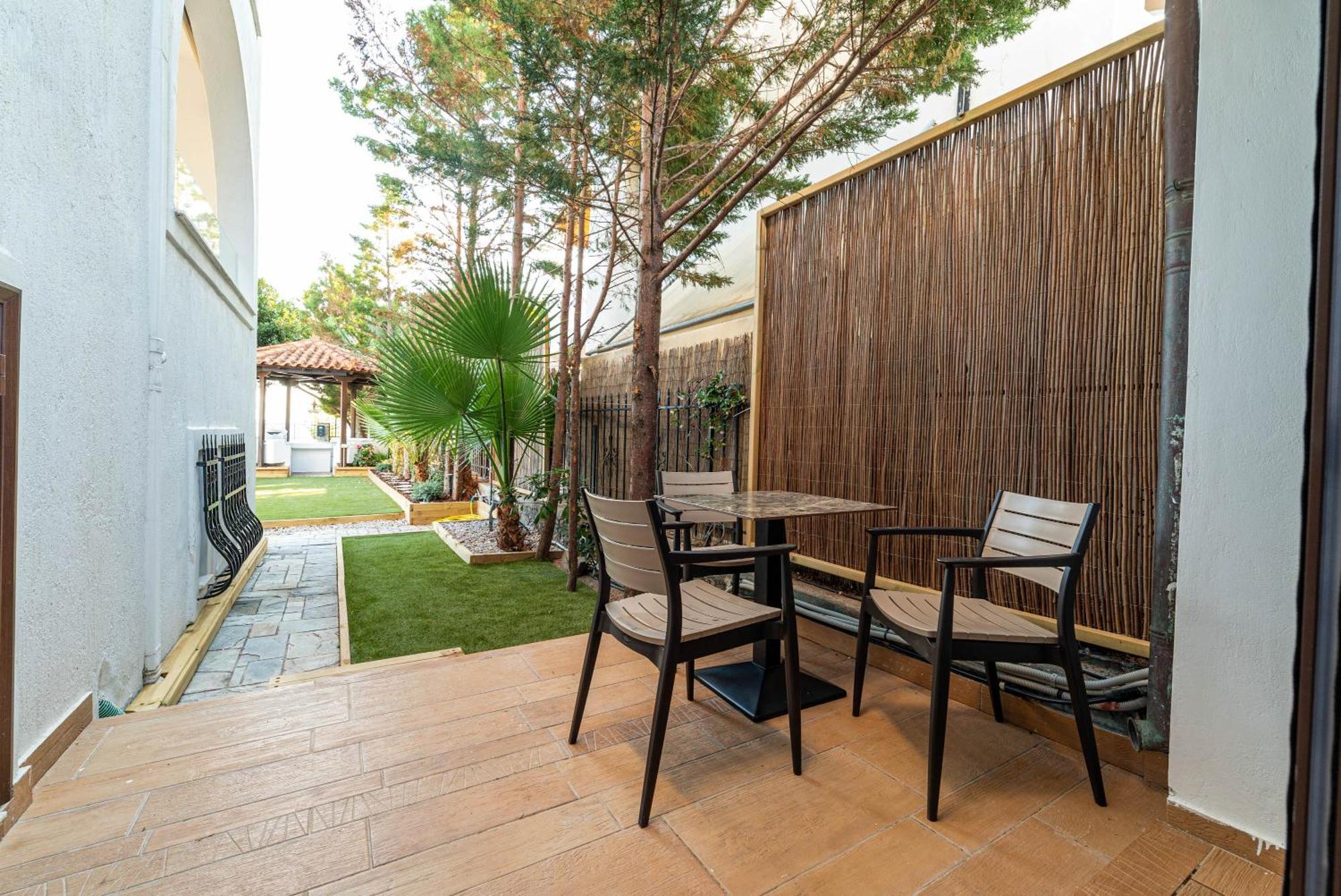 Alkis Guest House By Aegiankazarte Kapotidhes Luaran gambar