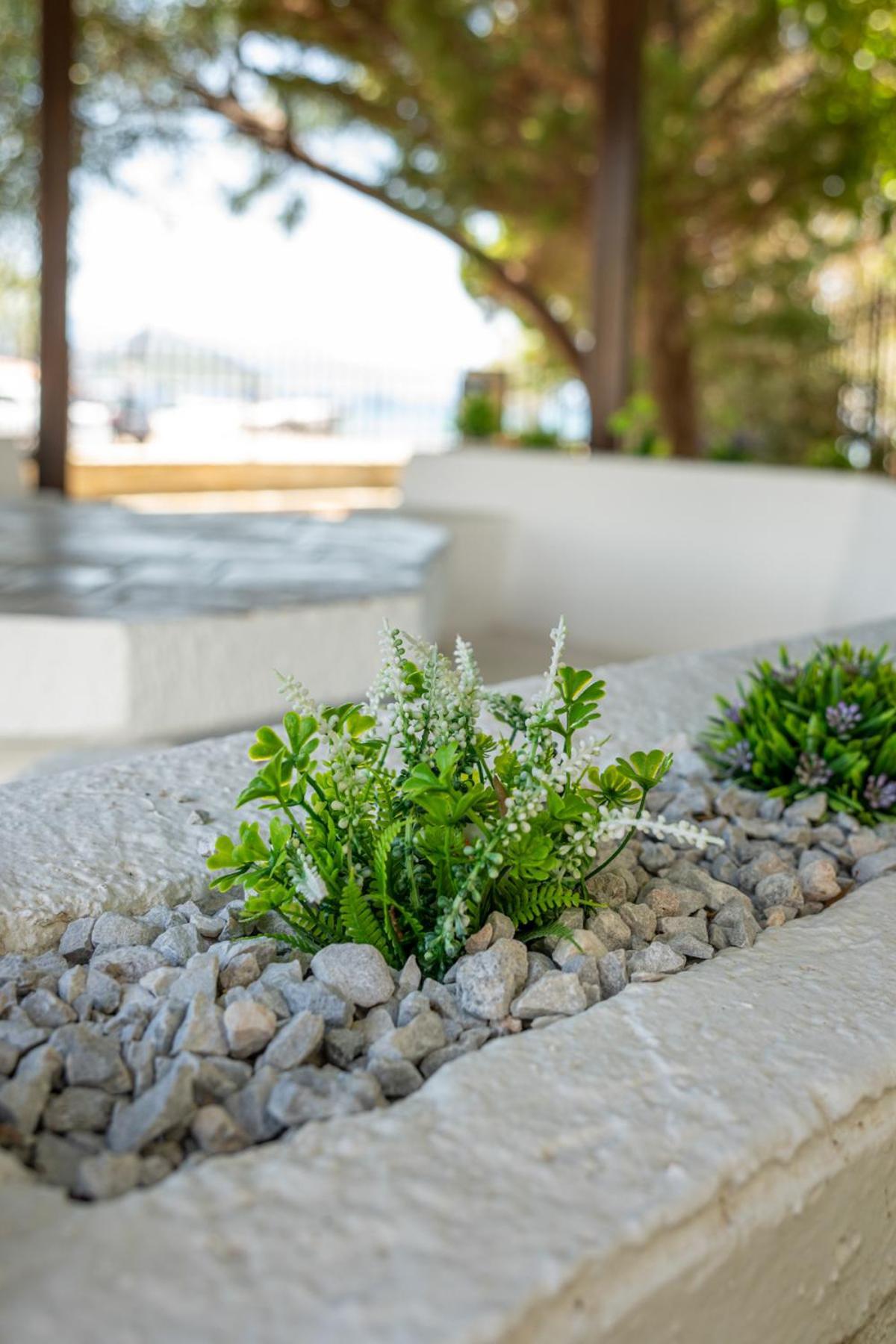 Alkis Guest House By Aegiankazarte Kapotidhes Luaran gambar
